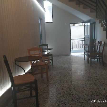 Thess Rooms Georgiou Katechaki 13 テッサロニキ エクステリア 写真