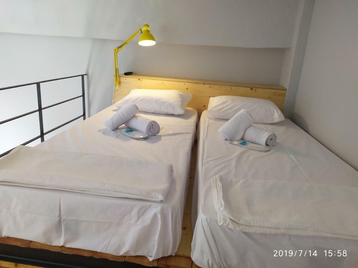 Thess Rooms Georgiou Katechaki 13 テッサロニキ エクステリア 写真