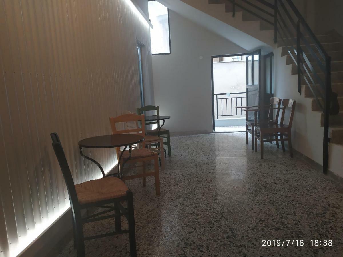 Thess Rooms Georgiou Katechaki 13 テッサロニキ エクステリア 写真